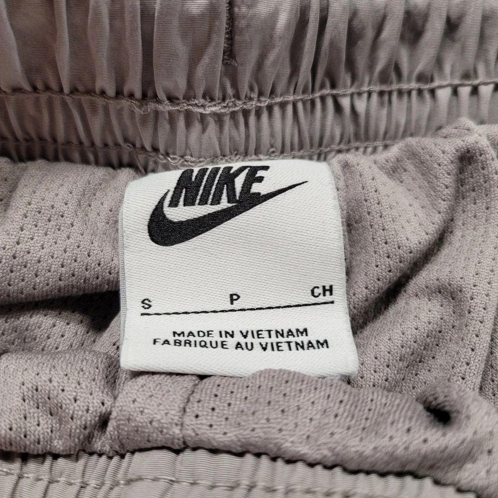 Nike Sportswear Tech Essentials Pants Mens Small Woven Lined Commuter DQ4343-010